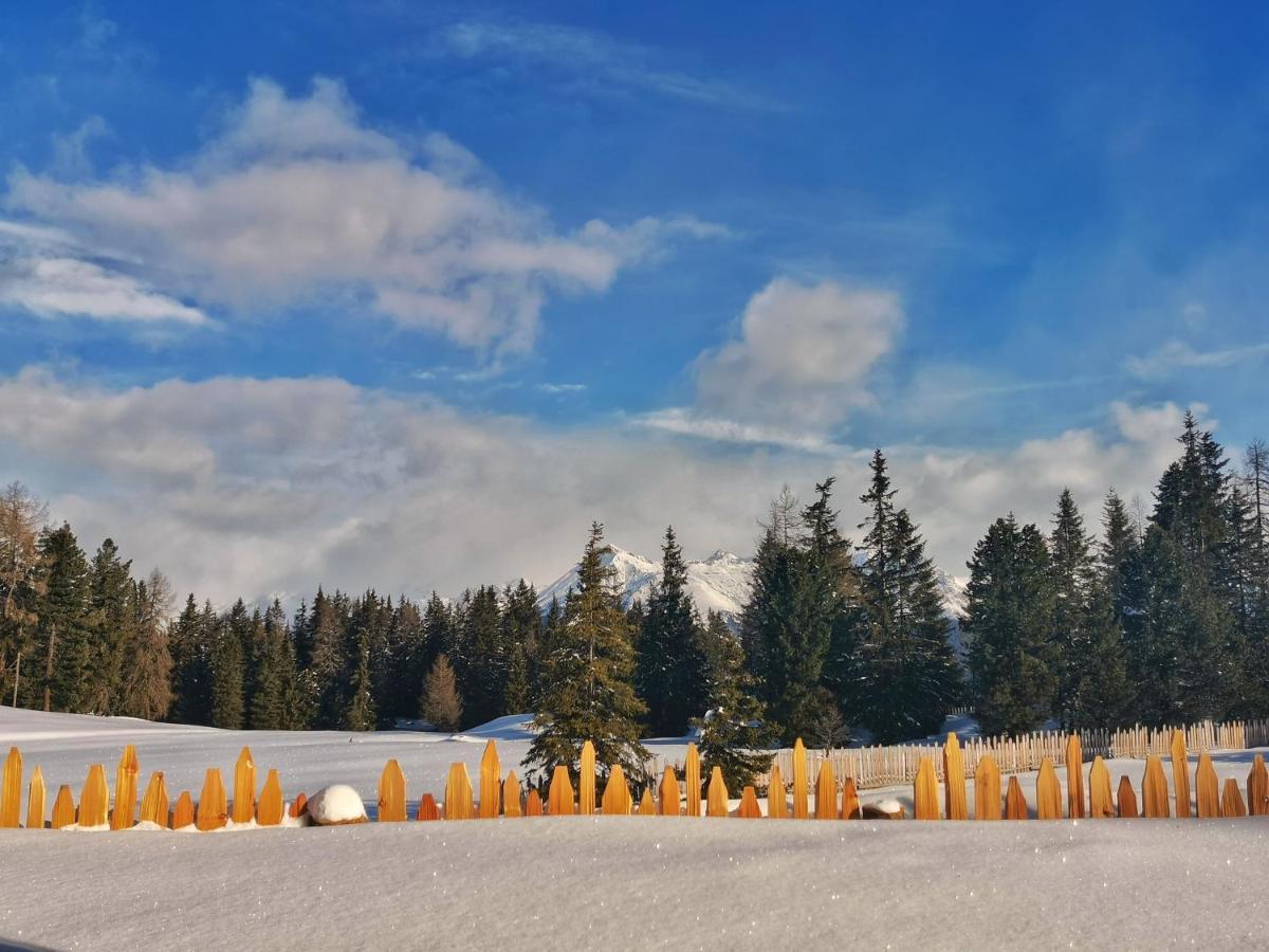 Hotel Roner Alm Rodeneck Exterior foto