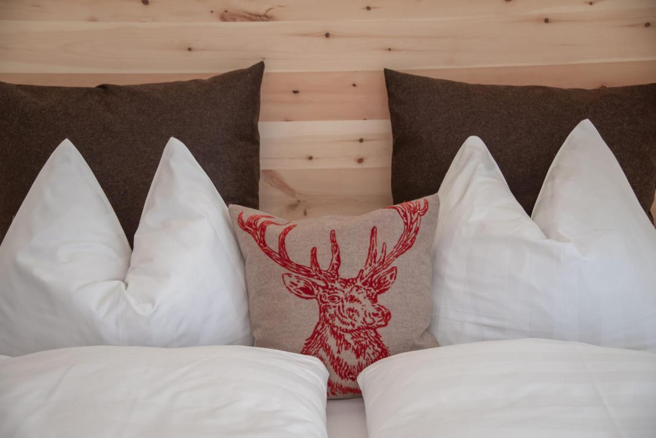Hotel Roner Alm Rodeneck Exterior foto